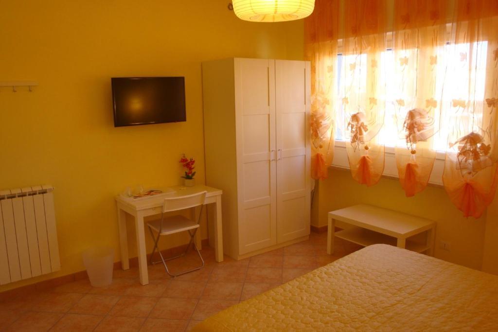 B&B Le Meduse Fiumicino Bagian luar foto